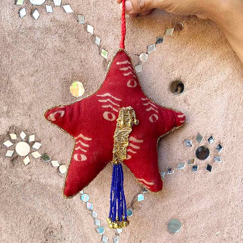 ICHCHA | Star Holiday Ornament