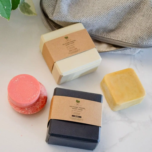 ME MOTHER EARTH | Silicone Soap + Hair Bar Travel Case