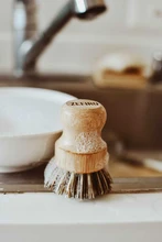 Load image into Gallery viewer, ZEFIRO | Bamboo + Palm Fibre Pot Scrubber