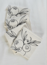 Load image into Gallery viewer, HEARTH AND HARROW | Organic Cotton Napkins (set of 4)